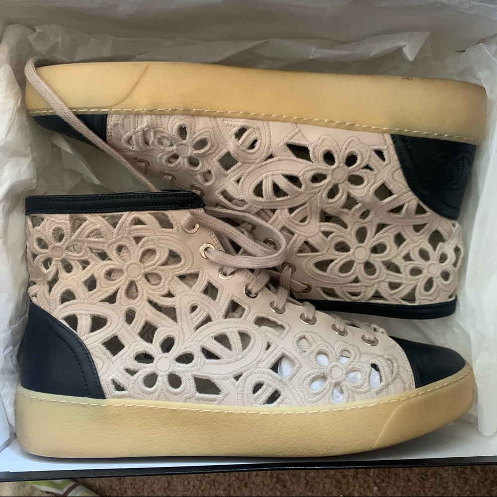 Chanel cut out Flower Sneakers